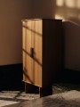 Szafa z forniru dębowego na nogach - Stilt Wardrobe - Natural - Ferm Living