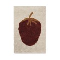 Dywan dziecięcy z truskawką 80x120cm, Fruiticana Strawberry Small- ferm Living
